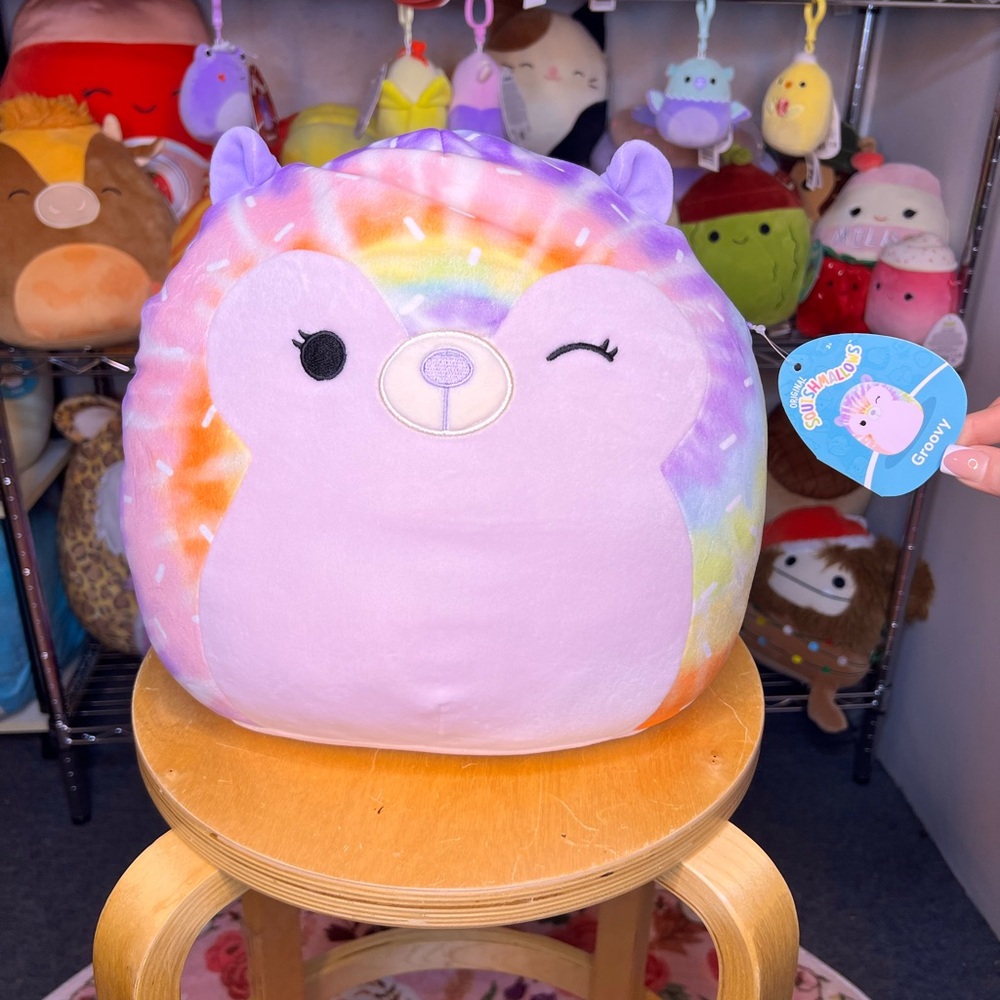 Squishmallows Groovy the Hedgehog